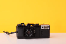 Load image into Gallery viewer, Chinon Bellami 35mm Compact Film Camera with 35mm f/2.8 Chinonex Color Lens