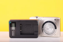 Load image into Gallery viewer, Nikon Coolpix S2600 Digital Compact Camera – 14MP 5x Wide Optical Zoom