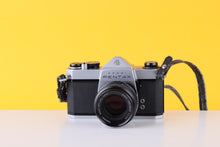 Load image into Gallery viewer, Asahi Pentax SP1000 35mmSLR Film Camera with SMC Takumar 55mm f/2 Lens
