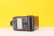 Load image into Gallery viewer, Nikon Speedlight SB-24 Flash with Case