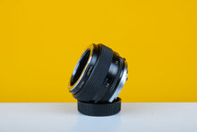 Load image into Gallery viewer, Vivitar x2 Macro Focusing Case Telephoto Lens with Case For Olympus