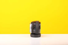 Load image into Gallery viewer, Vivitar 2X Macro Focusing Teleconverter MC For OM Mount