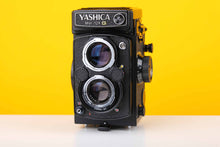 Load image into Gallery viewer, Yashica MAT 124 G Medium Format Film TLR Camera