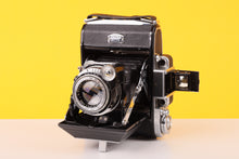 Load image into Gallery viewer, Zeiss Ikon Super Ikonta 531 120 Medium Format Camera NOVAR 75mm F3.5 Lens