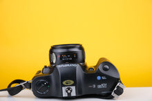 Load image into Gallery viewer, Olympus OM101 35mm SLR Film Camera with 50mm f1.8
