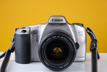 Load image into Gallery viewer, Canon 3000N 35mm SLR Film Camera with 28-80mm f3.5Lens
