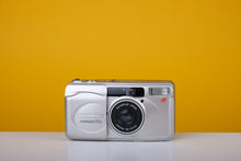 Load image into Gallery viewer, Olympus Superzoom 70G 35mm Point and Shoot Film Camera