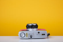 Load image into Gallery viewer, Olympus Trip 35 Vintage 35mm Film Camera with Zuiko 40mm f2.8 Lens with Customised Pink Skin
