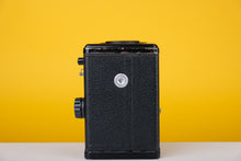 Load image into Gallery viewer, Kodak Brownie Model-D Film Camera