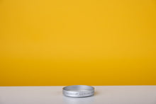 Load image into Gallery viewer, Polaroid Filter Kit and Lens Hood