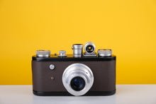 Load image into Gallery viewer, Corfield Periflex 35mm Film Camera
