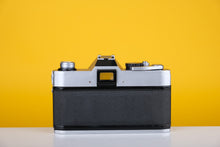 Load image into Gallery viewer, Canon TX 35mm SLR Film Camera with Canon FD 50mm f/1.8 Prime lens