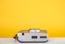 Load image into Gallery viewer, Minolta Riva Zoom 90 Point and Shoot Film Camera