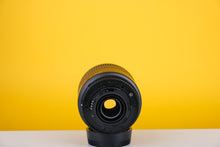 Load image into Gallery viewer, Nikon Nikkor AF 80-200mm f4.5-5.6D Lens Boxed
