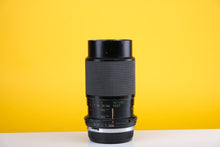 Load image into Gallery viewer, Vivitar 70-150mm f3.8 Zoom Lens OM Mount