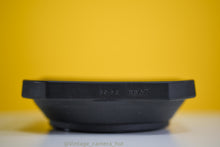 Load image into Gallery viewer, Mamiya RB67/ M645 Lens Hood