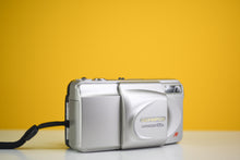 Load image into Gallery viewer, Olympus SuperZoom 105g 35mm Film Camera Point and Shoot