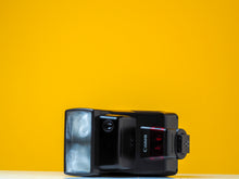 Load image into Gallery viewer, Canon Speedlite 300EZ Flash
