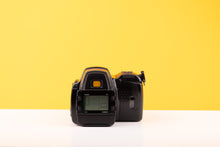Load image into Gallery viewer, Olympus IS-1000 35mm Point and Shoot Autofocus Film Camera
