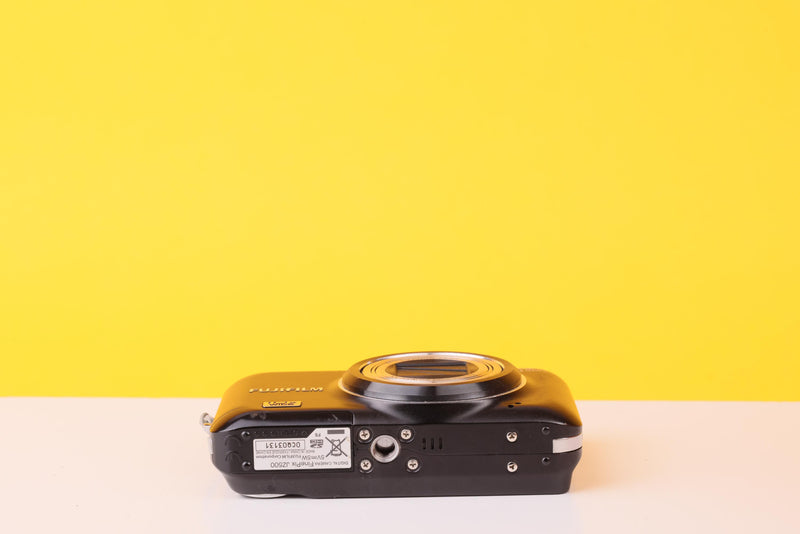 Fujifilm FinePix JZ500 Compact Digital Camera