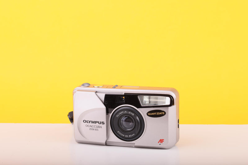Olympus Accura Zoom 80S Quartzdate 35mm Point And Shoot Film Camera
