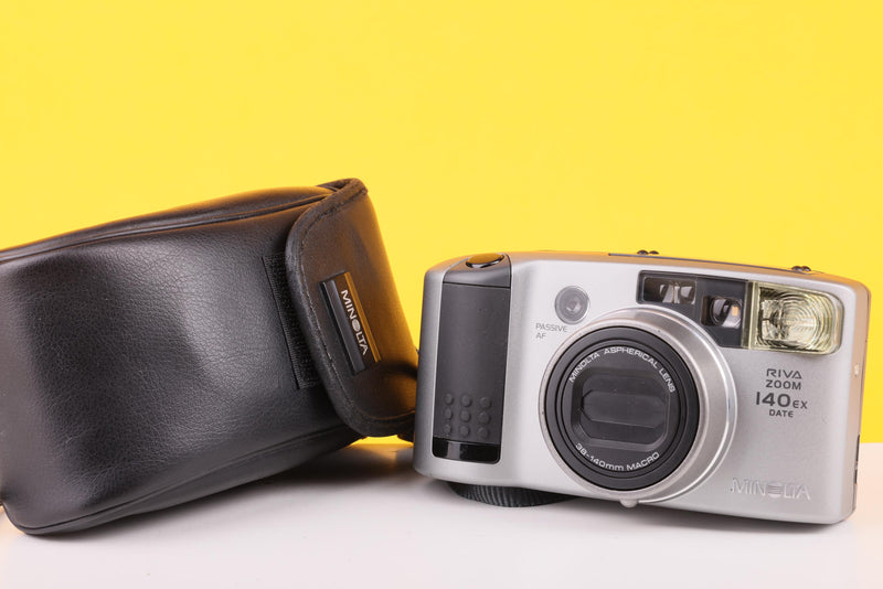 Minolta Riva Zoom 140EX Date 35mm Point And Shoot Film Camera with case