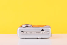 Load image into Gallery viewer, Canon PowerShot A430 Compact Digital Camera - Pink
