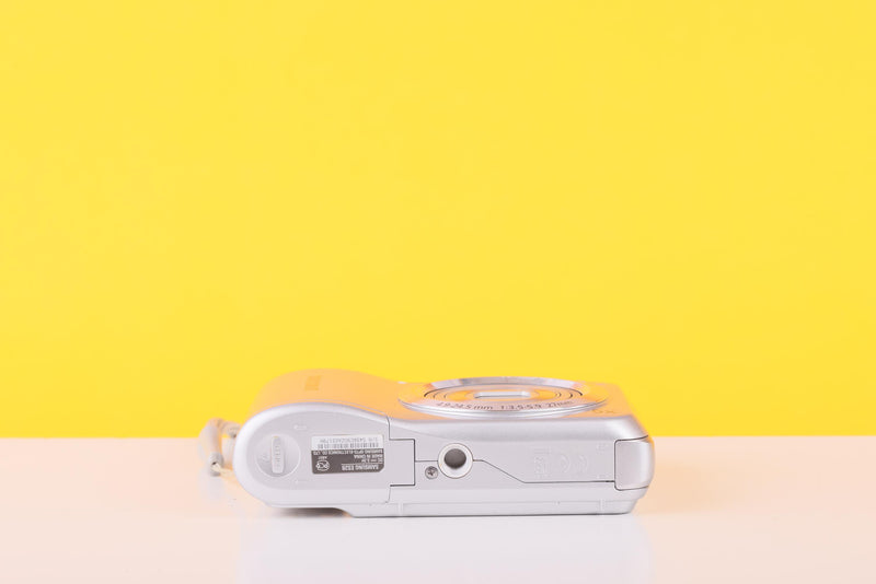Samsung ES28 Compact Digital Camera