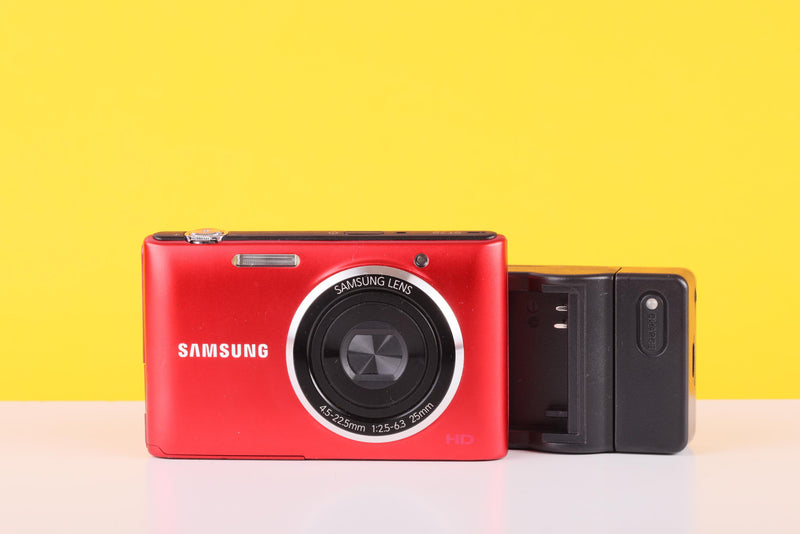 Samsung ST72 Compact Digital Camera