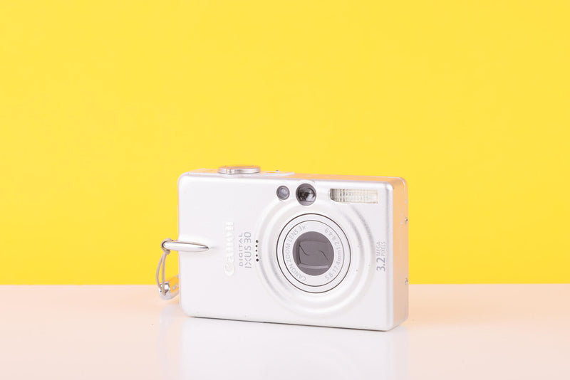 Canon Digital IXUS 30 Compact Digital Camera