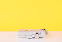 Load image into Gallery viewer, Canon Digital IXUS 30 Compact Digital Camera
