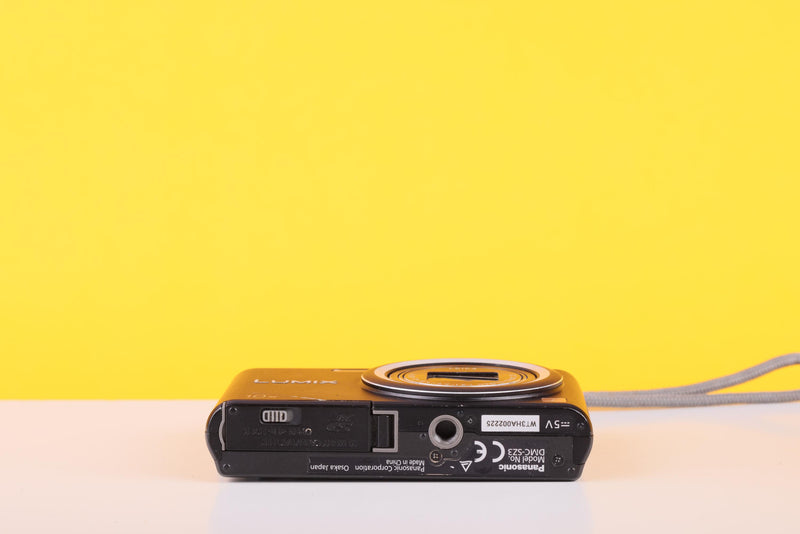 Panasonic Lumix DMC-SZ3 Compact Digital Camera