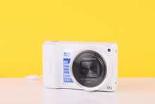 Load image into Gallery viewer, Samsung WB250F Smart Compact Digital Camera
