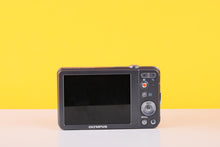 Load image into Gallery viewer, Olympus VG-120 Compact Digital Camera - Boxed
