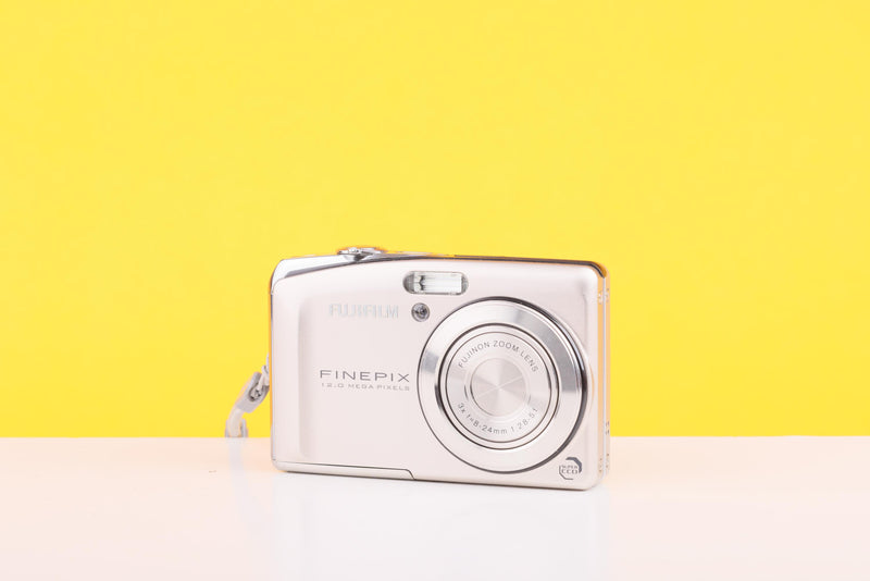 Fujifilm FinePix F50fd Compact Digital Camera