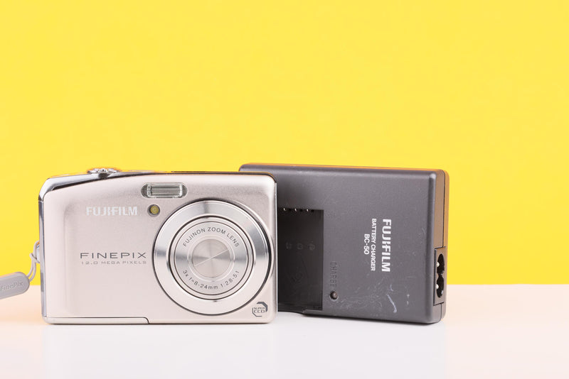 Fujifilm FinePix F50fd Compact Digital Camera