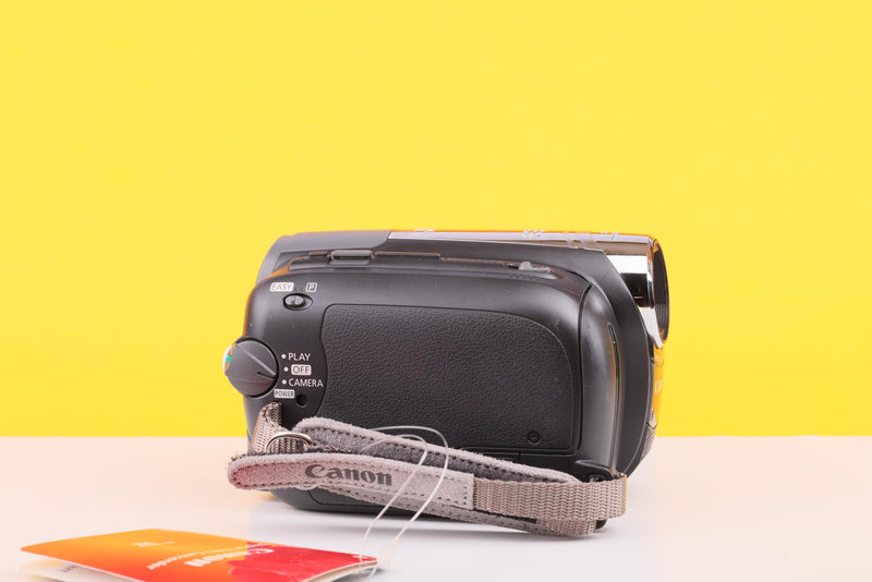 Canon MD235 MiniDV Compact Digital Camcorder