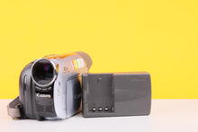 Load image into Gallery viewer, Canon MD235 MiniDV Compact Digital Camcorder
