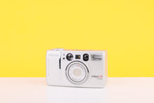 Load image into Gallery viewer, Samsung Fino 120 Super 35mm Point And Shoot Film Camera
