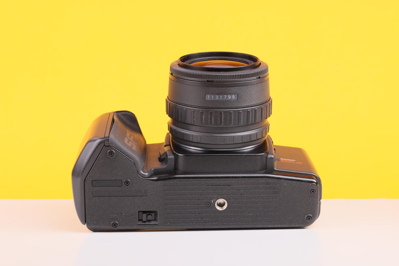 Pentax SFX 35mm Film SLR Camera with Pentax-F 35–70mm Zoom Lens