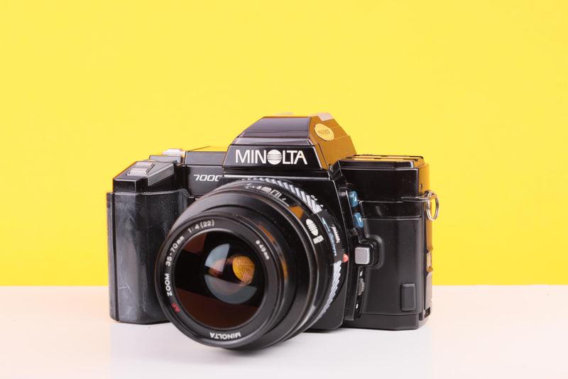 Minolta 7000 AF 35mm Film SLR Camera with Minolta AF 35–70mm f/4 Macro Zoom Lens