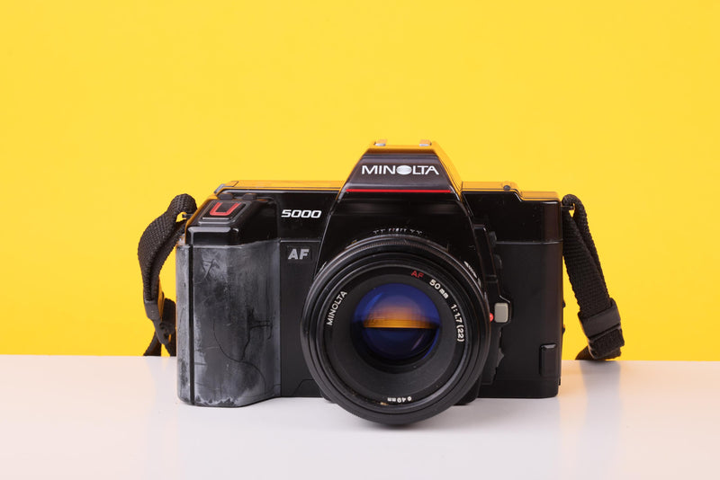 Minolta 5000 AF 35mm Film SLR Camera with Minolta AF 50mm f/1.7 Lens