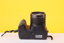 Load image into Gallery viewer, Fujifilm FinePix S4300 Digital Bridge Camera – 14MP CCD – 26x Optical Zoom
