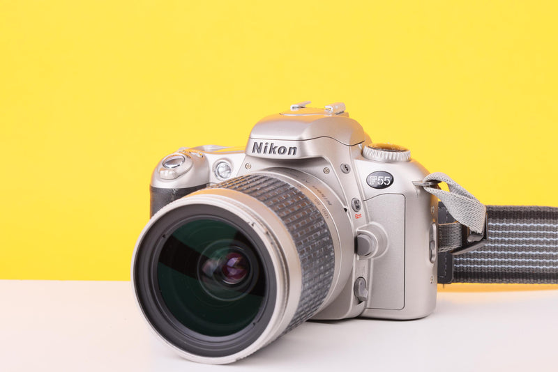 Nikon F55 35mm Film SLR Camera – AF Nikkor 28-100mm Zoom Lens