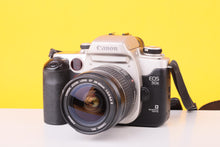Load image into Gallery viewer, Canon EOS 50E 35mm Film SLR Camera with Canon EF 28–80mm f/3.5–5.6 II Lens
