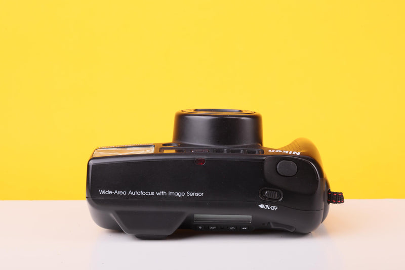 Nikon Zoom Touch 800 35mm Film Point And Shoot Camera