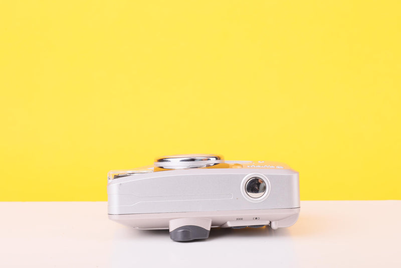 Fujifilm Zoom Date 115S 35mm Film Point And Shoot Camera