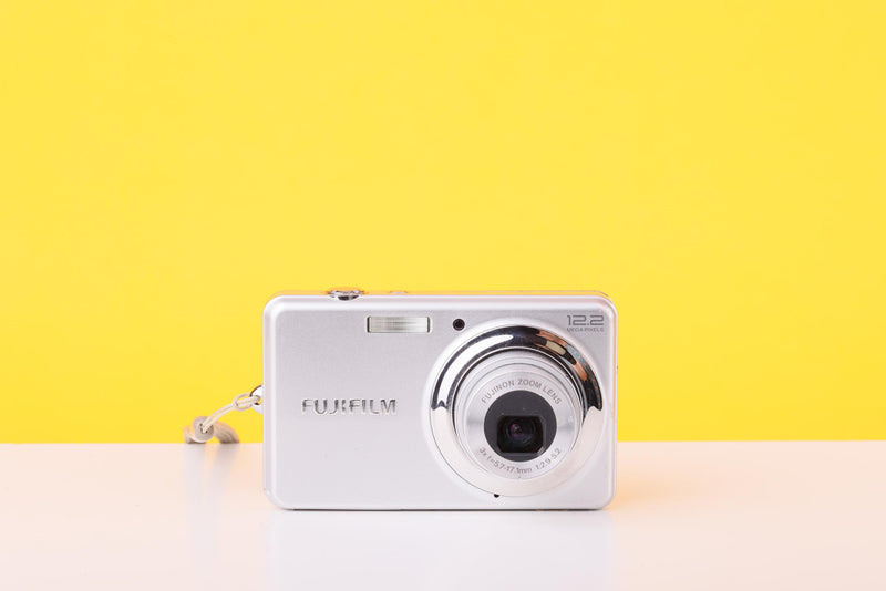 Fujifilm FinePix J30 Compact Digital Camera