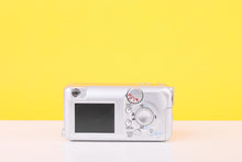 Load image into Gallery viewer, Canon PowerShot A430 Compact Digital Camera
