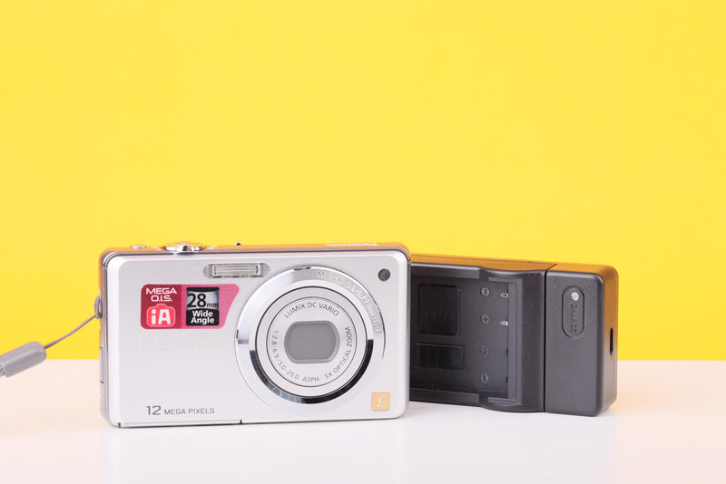Panasonic Lumix DMC-FS10 Compact Digital Camera – 12.1MP CCD – 5x Optical Zoom